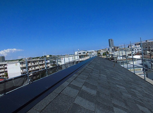 明石市　棟板金　完成　カバー工法
